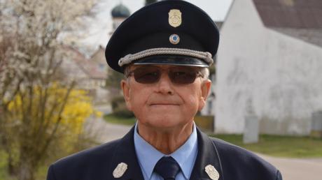 Fast sein ganzes Leben verbrachte Josef Neidlinger bei der Freiwilligen Feuerwehr in Baumgarten. Auch das Löschfahrzeug, das im Laufe des Jahres nach 30 Jahren Dienst abgelöst werden soll, hat er bis zum Ende betreut und gewartet. 