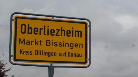 Auch im Landkreis Dillingen gibt es in vielen Orten keinen verlässlichen Handyempfang. Dass die Verantwortung damit an die Kommunen abgegeben wird, findet nicht überall Zustimmung. 	