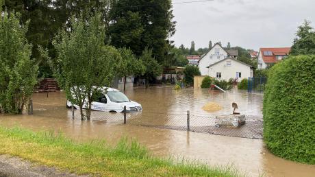 Extremer Regen führte am Sonntag zu Überschwemmungen in Syrgenstein.	