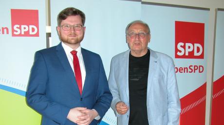 Der neu gewählte Vorsitzende Thomas Reicherzer (links) dankte seinem Vorgänger Dietmar Bulling. 