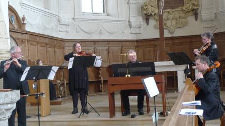 Ein Instrumentalensemble bestritt ein erhebendes Konzert in der Dreifaltigkeitskirche (von links): Norbert Bender, Iris Lutzmann, Andreas Käßmeyer, Heidrun Krech-Hemminger und Thomas Engel.  