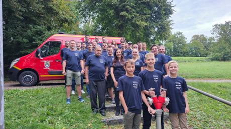 Die aktiven Mitglieder der Freiwilligen Feuerwehr Zöschingen freuen sich schon auf das Fest. 