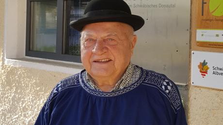 Wilhelm Rochau möchte Menschen für die wichtige Bedeutung der Natur und der Artenvielfalt zu sensibilisieren. Am heutigen Mittwoch feiert der Bächinger Altbürgermeister seinen 85. Geburtstag.