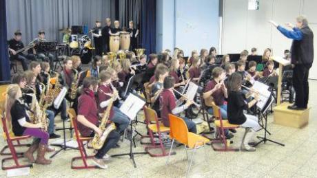 Gemeinsames Konzert der Bläserklassen der Realschulen Wemding und Pfaffenhofen.  