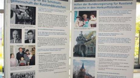 Noch bis 5. August ist im Landratsamt in Donauwörth die Ausstellung über das Schicksal der Russlanddeutschen zu sehen.