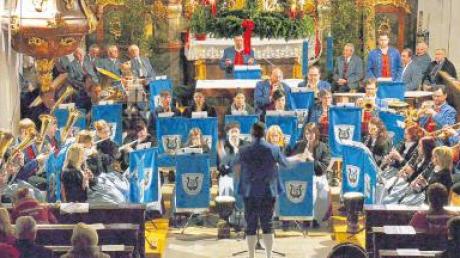 Viele bekannte Melodien waren beim Weihnachtskonzert des Musikvereins Frohsinn Buchdorf zu hören.   
