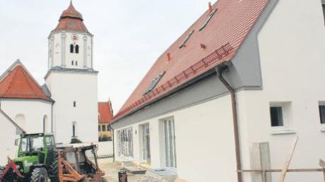 Steht kurz vor der Fertigstellung: das von der Gemeinde Buchdorf mitfinanzierte Jugendheim. 