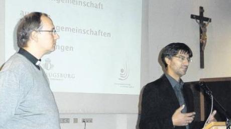 Thomas Wienhardt (rechts) und Stadtpfarrer Florian Kolbinger informierten in Rain über die neue Pfarreiengemeinschaft.  
