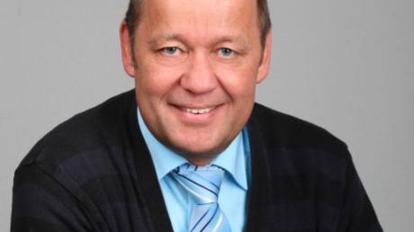 Bürgermeisterkandidat der Parteifreien Wählergruppe Huisheim-Gosheim-Lommersheim ist Rudolf Rebele. 

