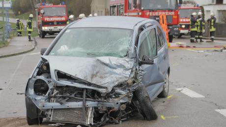 Einen tödlichen Verkehrsunfall gab es am heutigen Sonntag auf der B2 in Itzing (Landkreis Donau-Ries).