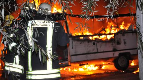 Bei diesem Brand am Zusamweg in Donauwörth entstand ein Schaden von 10000 bis 15000 Euro. 