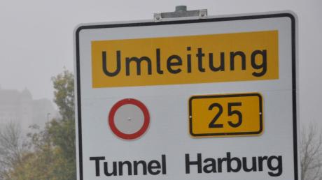Die B25 bei Harburg wird von Juni an ein halbes Jahr gesperrt sein.