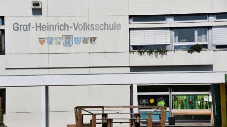 Die Graf-Heinrich-Schule in Kaisheim muss saniert werden. Erste Prognosen gehen von einer Investitionssumme von rund 4,5 Millionen Euro aus. 	