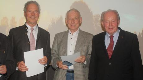 Als Gründungsmitglieder ausgezeichnet (von links): Arthur Proeller, Oskar Gumpp und Arnold Sigel. 	