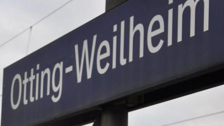 Der Bahnhof Otting-Weilheim soll für Reisende komfortabler werden. 