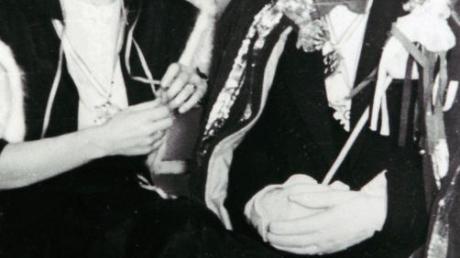 1950: Liesel Kastner und Toni Schneider sind das erste Prinzenpaar der Vereinsgeschichte.  	