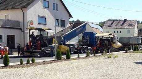 Die Ortsdurchfahrt in Gosheim wurde diese Woche asphaltiert.