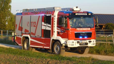 Die Monheimer Feuerwehr hat 2015 ein Hilfeleistungslöschfahrzeug (HLF 20) erhalten. Nun möchte die Stadt vom Landkreis nachträglich einen Zuschuss dafür.  	