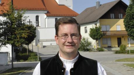Tobias Scholz ist der neue Pfarrer von Rögling und Tagmersheim.  