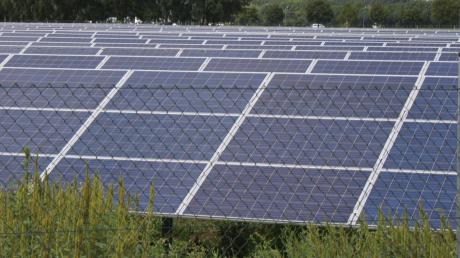 Auf dem Gebiet der Gemeinde Daiting könnte ein Solarpark entstehen. 