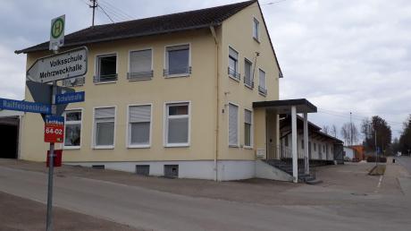 Auf dem ehemaligen Raiffeisen-Areal in Holzheim soll das neue Bürger- und Kulturzentrum entstehen. Der Gemeinderat Holzheim besprach in seiner jüngsten Sitzung das weitere Vorgehen. 