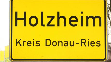Die Gemeinde Holzheim im Landkreis Donau-Ries rechnet mit dem Einbruch der Gewerbesteuer. 
