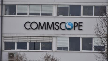 Die Firma Commscope in Buchdorf muss Kosten reduzieren. Die Konsequenzen verunsichern offenbar einen Teil der Belegschaft.  	