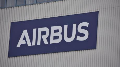 Der Hubschrauber-Hersteller Airbus Helicopters hat einen Großauftrag aus den USA bekommen.