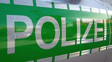 Ein Spaziergänger ist in Auchsesheim von der Polizei kontrolliert worden.