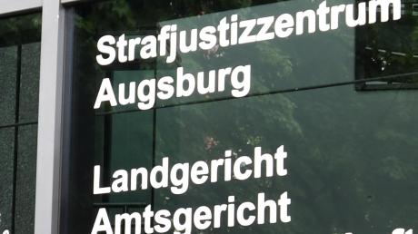 Das Augsburger Landgericht erkannte jetzt in der Revisionsverhandlung "nicht ausschließbar" das Vorliegen einer eingeschränkten Schuldfähigkeit