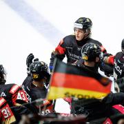 Deutschland trifft am 3. Spieltag der Gruppenphase in der Eishockey WM 2024 auf Schweden - hier gibt's alle Infos zu Termin, Uhrzeit und Übertragung.