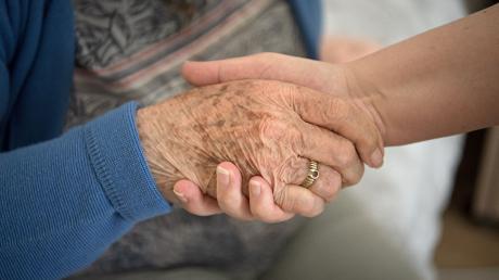 In Babenhausen gibt es seit zehn Jahren die Gemeinschaft "Bürger umsorgen Senioren".