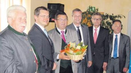 Reinhard Pachner, Peter Tomaschko, Franz Josef Pschierer, Rudi Fuchs, Siegfried Haas und Josef Schmid feierten das Jubiläum des Ortsverbandes Gebenhofen-Anwalting. 