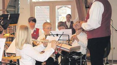 Weiterer Nachwuchs ist beim Musikverein Dasing zum Beispiel auch bei den jüngsten Nachwuchsbläsern im Vororchester willkommen.  