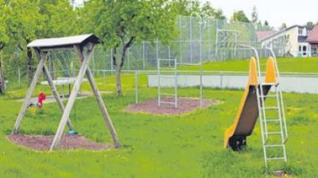 Die Gemeinde will den Spielplatz am Sportpark aufrüsten: Bisher ist er für Eltern und Kinder wenig attraktiv. Die Bürger begrüßen das. 