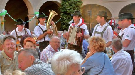 Zum ersten Mal seit 2017 findet wieder das steirische Weinfest in Friedberg statt. 