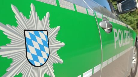 Als ein 39-jähriger Autofahrer in Thannhausen in eine Polizeikontrolle gerät. Offenbart er den Beamten ohne Ausflüchte, dass er keinen Führerschein besitzt. (Symbolbild). 