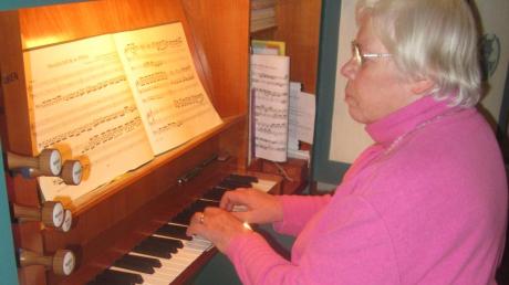 Irmgard Knesch spielt jedes Jahr an der Orgel in St. Johannes ein Silvesterkonzert.