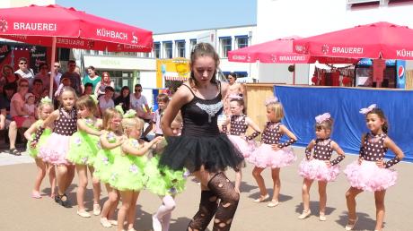 Mit 14 verschiedenen Tanzgruppen beteiligt sich das Kissinger Tanzstudio Effekt am großen Jubiläums-Brunnenfest auf dem Rathausplatz.
