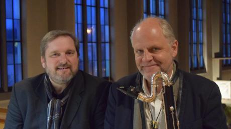 Konzert in Kissing, Meditatives zur Fastenzeit, St. Bernhard: Stephan Holstein (rechts) und Werner Zuber nach einem gelungenen Konzert. 	