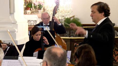 Das Kammerorchester Friedberg gab unter der Leitung von Stefan Immler ein stimmungsvolles Konzert in Herrgottsruh. 	Foto: uv media production