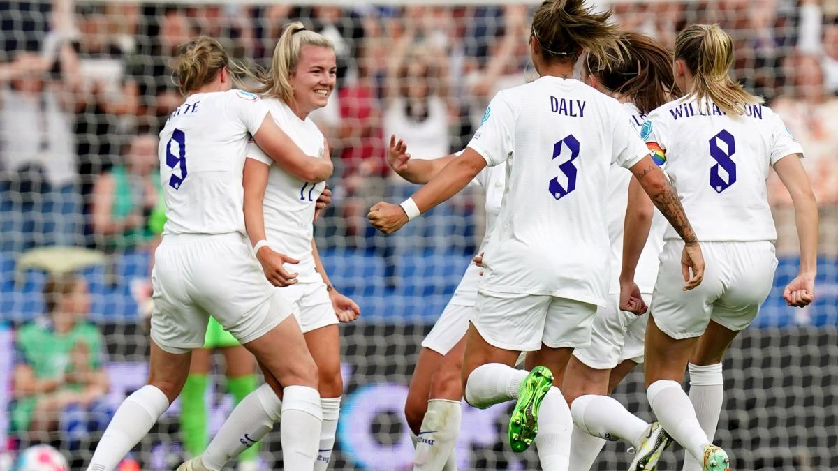 #Europameisterschaft: EM-Rekordsieg für Englands Fußballerinnen