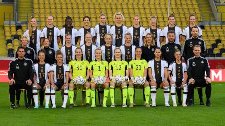 Deutschland hat sich für die Frauen-WM 2023 qualifiziert. Alle Infos rund um Übertragung, Termine und Uhrzeiten der Fußball-WM der Frauen 2023 finden Sie hier.