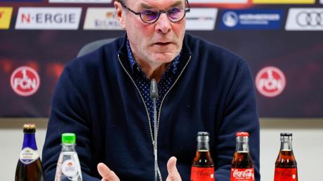 Sportvorstand Dieter Hecking übernimmt in Nürnberg auch den Trainerposten.