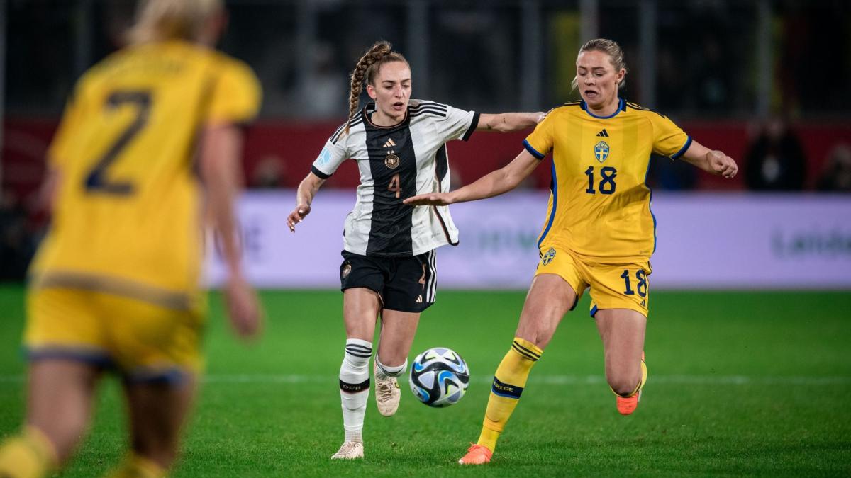 #Fußball: Bei Scholz-Besuch: DFB-Frauen mit 0:0 gegen Schweden