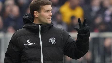 Fabian Hürzeler bleibt Trainer des FC St. Pauli.