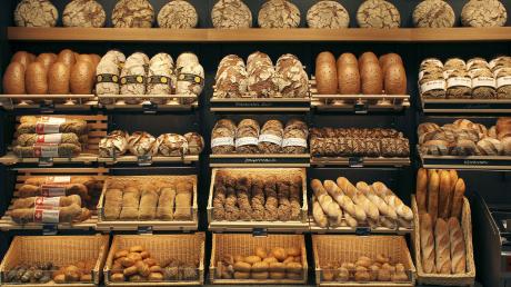Viele Augsburger Bäckereien bieten auch über die Feiertage frische Waren an. Welche Filiale wann geöffnet hat, sehen Sie in unserer Auflistung.