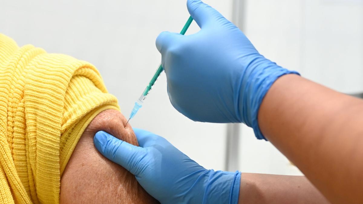 #Corona-Pandemie: Impfkommission empfiehlt Corona-Booster trotz Zweifeln