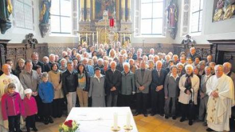 70 Paare feierten in der Pfarreiengemeinschaft Münsterhausen, Burtenbach und Kemnat ihr Ehejubiläum. 