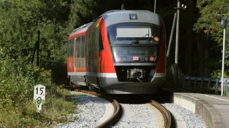 Für die Mittelschwabenbahn bringe der neue Fahrplan viele Verbesserungen, freut sich der Fahrgastverband Pro Bahn.  